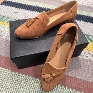 Women's Tan Tassel Loafers